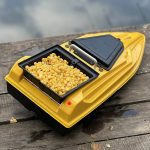 Карповый кораблик Тигр 2 на рыбалке фото