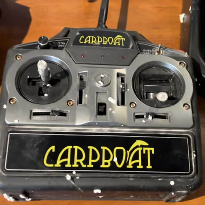 Пульт управления корабликом Carpboat (Карпбоат) фотография