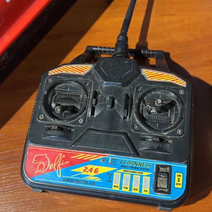 Пульт управления корабликом Дельфин 2L фотография