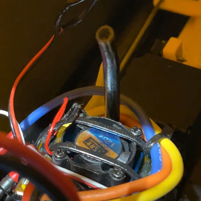 Регулятор хода на карповом кораблике Фокс (Fox) фотография