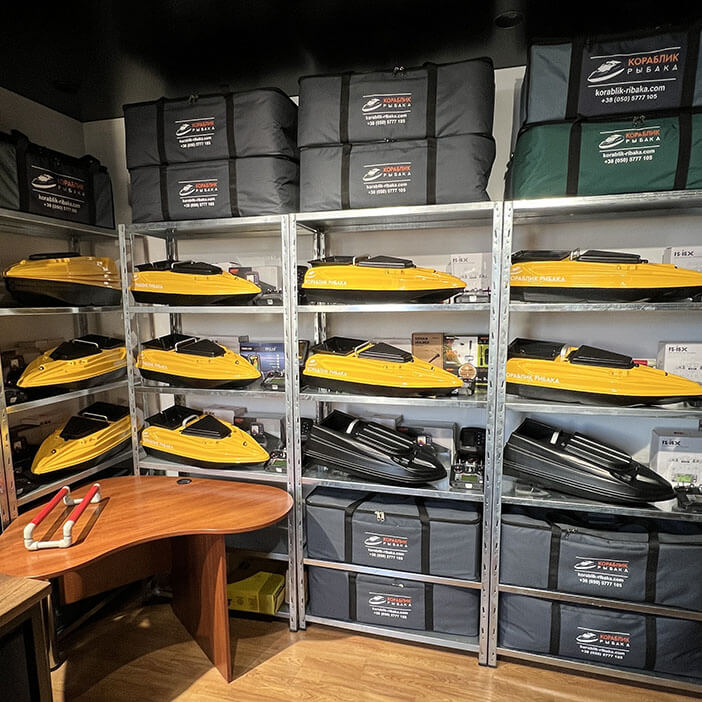 Прикормочные кораблики для рыбалки в Молдове фотография