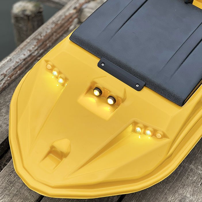 Фары по 12V для ночной рыбалки на кораблике Тигр 3 фото