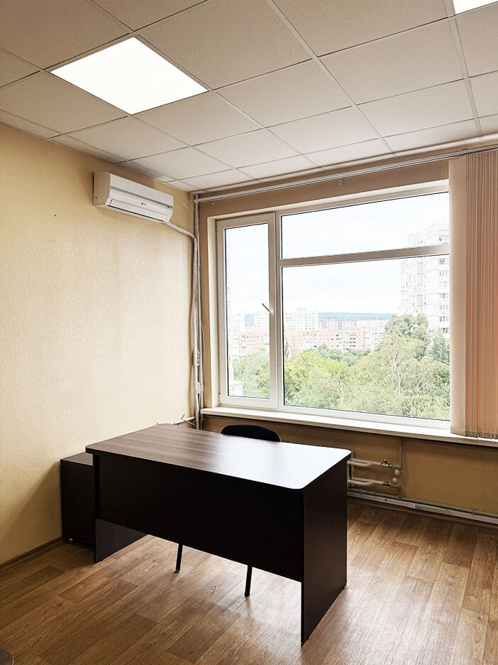 Аренда офис в бизнес центре в Харькове 40 м.кв БЦ Space Hall фотография