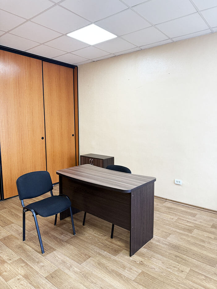 Аренда офиса в Харькове центр 40 м.кв БЦ Space Hall фотография